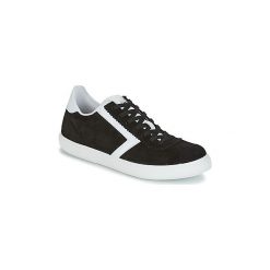 Buty Yurban RETIPUS. Czarne trampki męskie Yurban, bez wzorów, bez zapięcia. Za 197,40 zł.