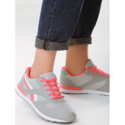 Szare Buty Sportowe Firm-Ness. Buty sportowe damskie Born2be. Za 59,99 zł.