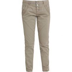 Cream BAILEY CARGE FIT Spodnie materiałowe fallen rock. Szare spodnie damskie marki Cream, bez wzorów, z elastanu. Za 419,00 zł.