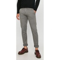 Pepe Jeans - Spodnie Charly. Szare spodnie męskie Pepe Jeans, bez wzorów, z elastanu. Za 259,90 zł.
