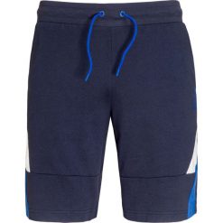 Szorty EA7 EMPORIO ARMANI. Niebieskie spodenki i szorty męskie EA7 Emporio Armani, z nadrukiem, z bawełny. Za 390,00 zł.