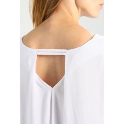 Bluzki asymetryczne: Rich & Royal BLOUSE Bluzka white