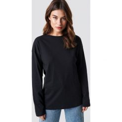 NA-KD Basic Unisex Long Sleeve Top - Black. Czarne topy damskie marki NA-KD Basic, bez wzorów, z okrągłym kołnierzem. Za 92,95 zł.