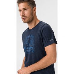 Columbia Bluff Mesa Koszulka Niebieski. Niebieskie podkoszulki męskie Columbia, m, z nadrukiem, z bawełny, bez kołnierzyka, z krótkim rękawem, krótkie. Za 137,95 zł.