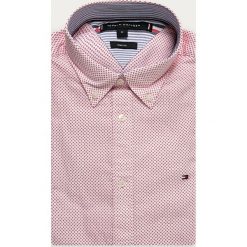Tommy Hilfiger - Koszula. Czerwone koszule męskie TOMMY HILFIGER, s, bez wzorów, z bawełny, casualowe, button down, z długim rękawem. Za 359,90 zł.