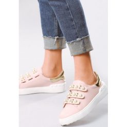 Różowe Buty Sportowe Willingto. Różowe buty sportowe damskie Multu, bez wzorów, sportowe. Za 29,99 zł.