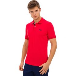 Koszulka polo w kolorze czerwonym. Czerwone koszulki męskie GALVANNI, xl, z haftami, polo, bez rękawów. W wyprzedaży za 139,95 zł.