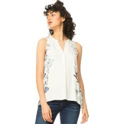 Desigual Damska bluzka Blus Colette 18SWBW50 1000 (rozmiar XS). Koszulki damskie Desigual, xs, bez wzorów, bez kołnierzyka, bez rękawów. W wyprzedaży za 141,00 zł.
