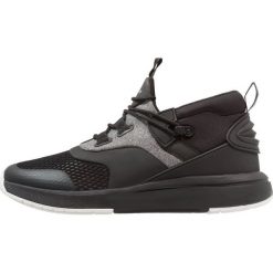 Antony Morato Sneakersy niskie black. Czarne trampki męskie Antony Morato, bez wzorów, z tworzywa sztucznego, bez zapięcia. Za 459,00 zł.