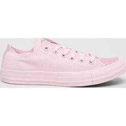 Converse - Tenisówki. Różowe trampki i tenisówki damskie Converse, bez wzorów, z materiału, na sznurówki. W wyprzedaży za 259,90 zł.