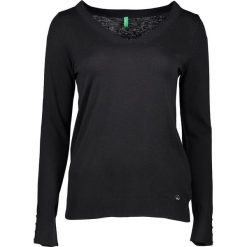 Swetry klasyczne damskie: Sweter w kolorze czarnym