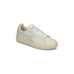 Buty Diadora CAMARO WN FANCY. Brązowe trampki i tenisówki damskie Diadora, bez wzorów, bez zapięcia. Za 209,40 zł.