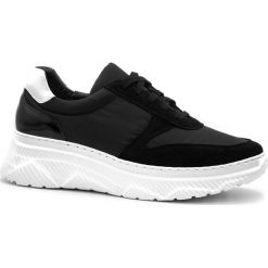 Sportowe czarne sneakersy typu chunky na białej podeszwie 256G. Czarne buty sportowe damskie Neścior, bez wzorów, z jeansu, sportowe. W wyprzedaży za 249,00 zł.