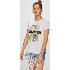 Tally Weijl - Top. Białe bluzki damskie TALLY WEIJL, s, z nadrukiem, z bawełny, z okrągłym kołnierzem. W wyprzedaży za 39,90 zł.