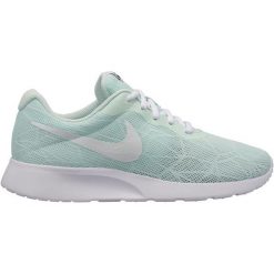 Nike Obuwie Damskie Tanjun Se Shoe Igloo White-Black 42,5. Czarne buty sportowe damskie marki Nike, bez wzorów, eleganckie. W wyprzedaży za 239,00 zł.