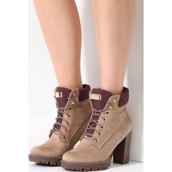 Khaki Botki Talk Slowly. Czarne botki damskie lity marki Kazar, ze skóry, na wysokim obcasie, ze sprzączką. Za 79,99 zł.