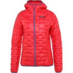 Kurtki damskie softshell: Patagonia MICRO PUFF HOODY Kurtka Outdoor maraschino