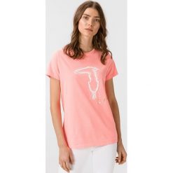 Trussardi Jeans Koszulka Różowy Beżowy. Różowe koszulki damskie Trussardi Jeans, m, z nadrukiem, z bawełny, bez kołnierzyka. Za 266,95 zł.