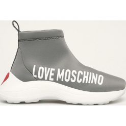 Love Moschino - Buty. Szare buty sportowe damskie Love Moschino, bez wzorów, ze skóry, sportowe. W wyprzedaży za 659,90 zł.