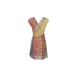 Sukienki krótkie Desigual CLANZIE. Brązowe sukienki damskie Desigual, bez wzorów, bez kołnierzyka, z krótkim rękawem, krótkie, mini. Za 439,00 zł.