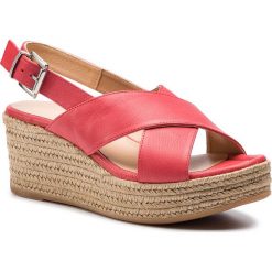Espadryle UNISA - Kensa Sty Malibu. Różowe espadryle damskie Unisa, bez wzorów, ze skóry, bez obcasa, na obcasie. W wyprzedaży za 299,00 zł.