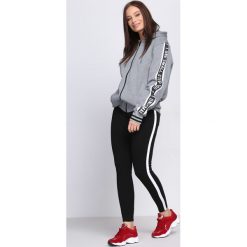 Czarne Legginsy Shotta. Czarne legginsy damskie Born2be, s, bez wzorów. Za 29,99 zł.