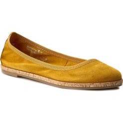 Półbuty TAMARIS - 1-22117-28 Sun 602. Żółte półbuty damskie skórzane Tamaris, na płaskiej podeszwie. W wyprzedaży za 179,00 zł.