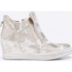 Buty sportowe damskie: CheBello – Buty