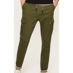 Joggery z kieszeniami - Khaki. Brązowe joggery męskie House. Za 129,99 zł.