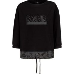 Bluza BOGNER ILEA Czarny. Czarne bluzy damskie marki Bogner, z nadrukiem, z dzianiny, bez rękawów, bez kaptura. W wyprzedaży za 770,00 zł.