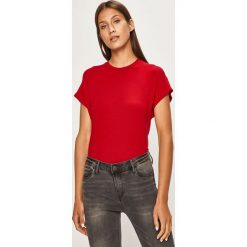 Tally Weijl - T-shirt. Czerwone bluzki damskie TALLY WEIJL, s, bez wzorów, z elastanu, z okrągłym kołnierzem. W wyprzedaży za 29,90 zł.