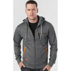 Ciemnoszara Bluza Lynnaith. Szare bluzy męskie Born2be, xl, bez wzorów, bez kołnierzyka, bez rękawów, bez kaptura. Za 69,99 zł.