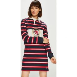Tommy Jeans - Sukienka Tommy Jeans 6.0. Niebieskie sukienki damskie Tommy Jeans, na co dzień, s, bez wzorów, z bawełny, casualowe, bez kołnierzyka, z długim rękawem, długie, mini, proste. W wyprzedaży za 359,90 zł.