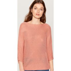 Sweter z rękawami 3/4 - Różowy. Różowe swetry klasyczne damskie marki Mohito, s. Za 99,99 zł.
