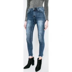 Answear - Jeansy. Niebieskie jeansy damskie z wysokim stanem marki ANSWEAR, s, z elastanu. W wyprzedaży za 99,90 zł.
