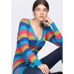 Niebieski Sweter Miracles. Niebieskie kardigany damskie Born2be, l. Za 29,99 zł.