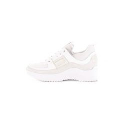 Buty Calvin Klein Jeans E4484. Białe trampki i tenisówki damskie Calvin Klein Jeans, bez wzorów, z jeansu, bez zapięcia. Za 318,98 zł.