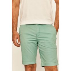 Levi's - Szorty. Zielone spodenki i szorty męskie Levi's®, s, bez wzorów, z elastanu, casualowe. W wyprzedaży za 99,90 zł.