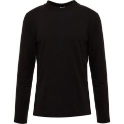 Filippa K Bluzka z długim rękawem black. Czarne koszulki męskie marki Filippa K, xl, bez wzorów, z elastanu, bez kołnierzyka, z długim rękawem, długie. Za 379,00 zł.