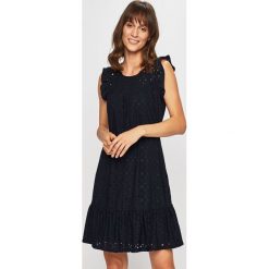 Vero Moda - Sukienka. Żółte sukienki damskie Vero Moda, na co dzień, s, w koronkowe wzory, z elastanu, casualowe, z okrągłym kołnierzem, z krótkim rękawem, krótkie, mini, rozkloszowane. W wyprzedaży za 119,90 zł.