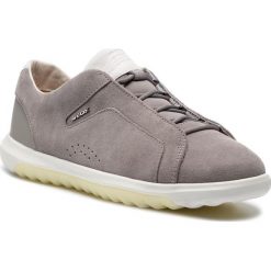 Półbuty GEOX - U Nexside A U927GA 00022 C9007 Stone. Szare półbuty męskie Geox, na co dzień, bez wzorów, z zamszu, eleganckie, bez zapięcia. W wyprzedaży za 329,00 zł.