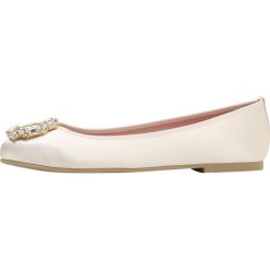 Baleriny damskie lakierowane: Pretty Ballerinas KASHBA Baleriny nova