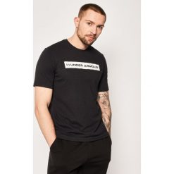 Koszulka techniczna Under Armour Bar Originators Of Performance Short Sleeve 1352045. Czarne koszulki męskie Under Armour, m, bez wzorów, z bawełny, sportowe, bez rękawów. W wyprzedaży za 99,00 zł.