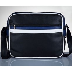 Stylowa torba męska na ramię SOLIER Messenger by Solier MS01 czarno - granatowa - Granatowy. Niebieskie torby męskie skórzane Solier, bez wzorów, ze skóry ekologicznej, eleganckie. Za 64,99 zł.
