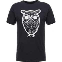 T-shirty męskie z nadrukiem: Knowledge Cotton Apparel DIAGRAM OWL Tshirt z nadrukiem total eclipse