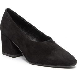 Półbuty VAGABOND - Olivia 4817-340-20 Black. Czarne półbuty damskie Vagabond, bez wzorów, ze skóry, bez obcasa, na obcasie, bez zapięcia. Za 419,00 zł.