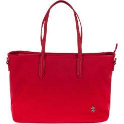 U.S. POLO ASSN. torebka damska Portsmouth czerwony. Czerwone torebki klasyczne damskie U.S. Polo Assn., bez wzorów, eleganckie, na ramię, bez dodatków. Za 419,00 zł.