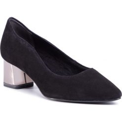 Półbuty TAMARIS - 1-22419-25 Black 001. Czarne półbuty damskie Tamaris, bez wzorów, z zamszu, bez obcasa, na obcasie, bez zapięcia. Za 239,00 zł.