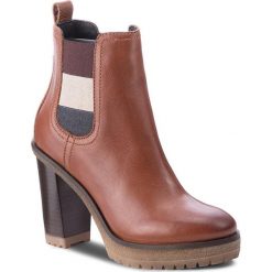 Botki damskie lity: Botki TOMMY HILFIGER - DENIM Cleo 13A FW0FW01377 Winter Cognac 906