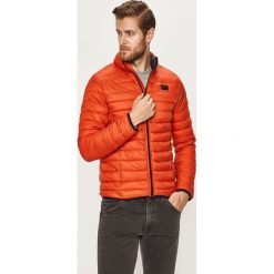 Blend - Kurtka. Czerwone płaszcze męskie Blend, xl, bez wzorów, z poliesteru, krótkie, bez kaptura. W wyprzedaży za 129,90 zł.